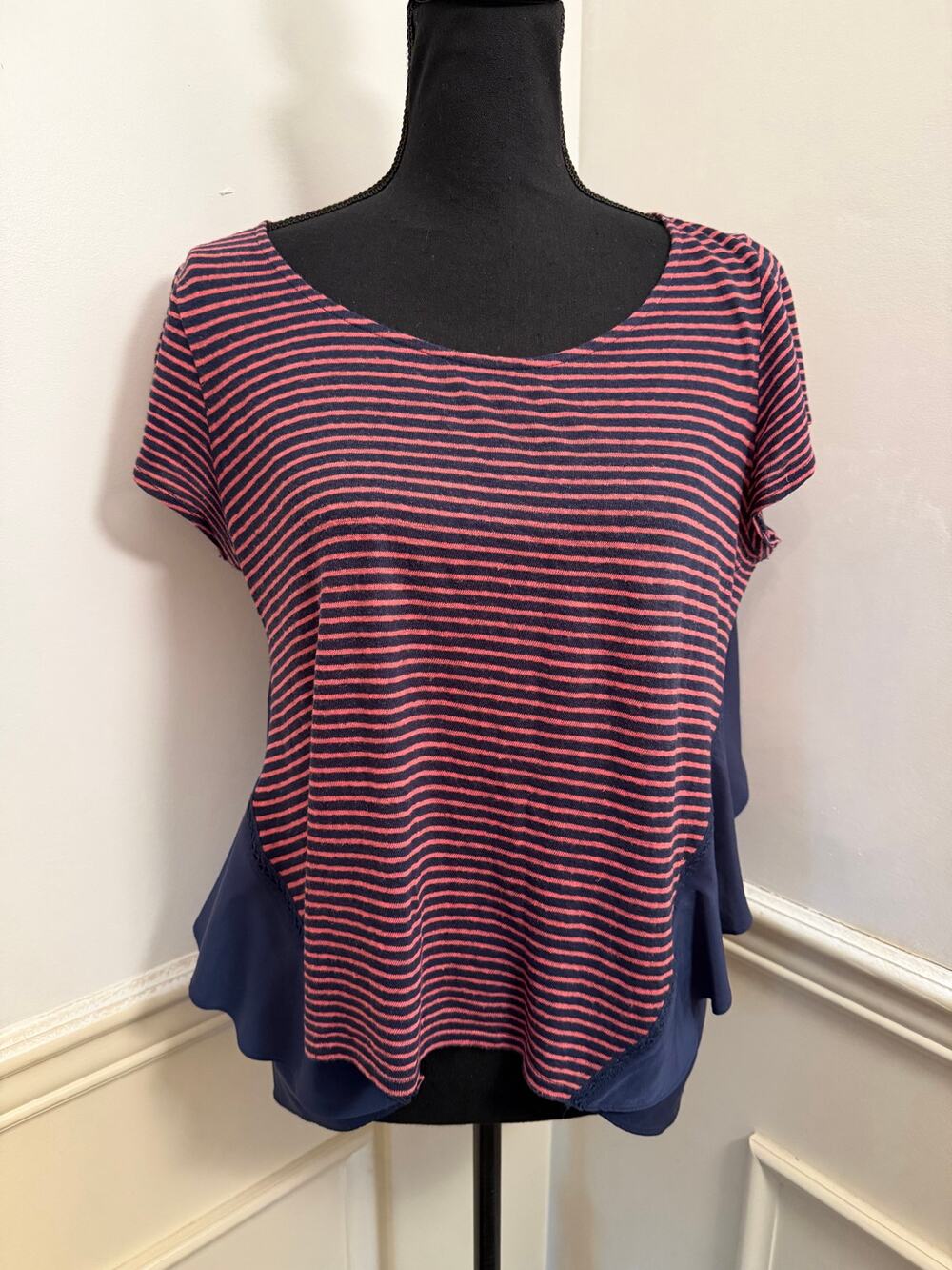 Anthropologie Meadow Rue Sideswing Striped Ruffle Back Top Linen Cotton Blend